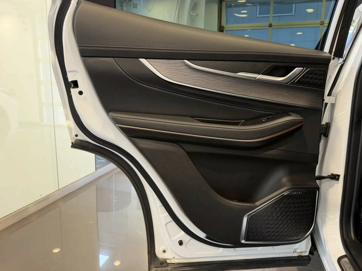 OMODA S5 1.5T CVT Ultra