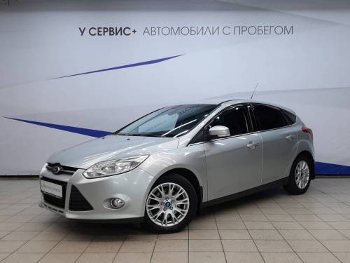 Серый Ford Focus III
