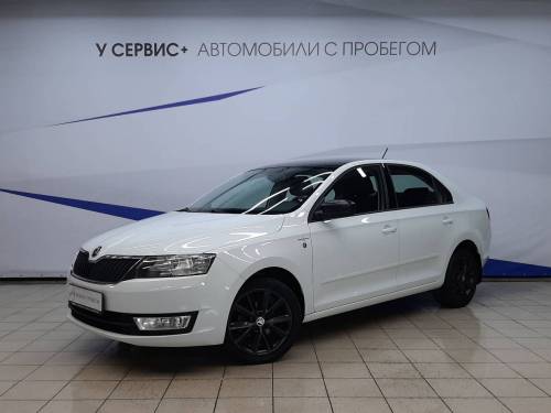 Белый Skoda Rapid I