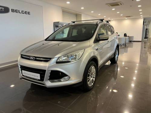 Серебряный Ford Kuga II