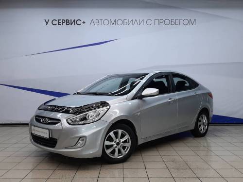 Серебряный Hyundai Solaris I