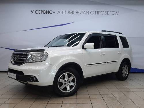 Белый Honda Pilot II Рестайлинг