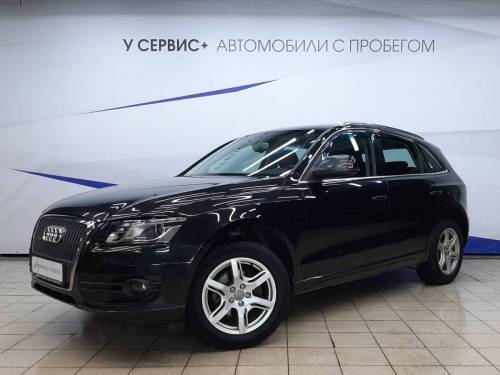 Черный Audi Q5 I (8R)