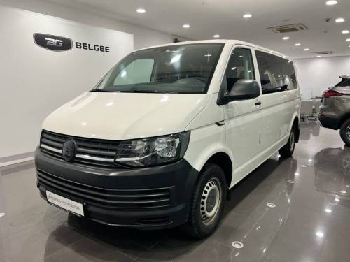 Белый Volkswagen Caravelle T6