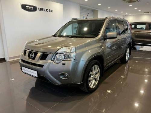 Серый Nissan X-Trail II Рестайлинг