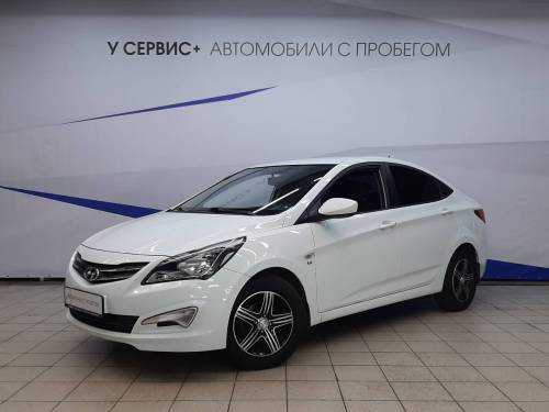Белый Hyundai Solaris I Рестайлинг