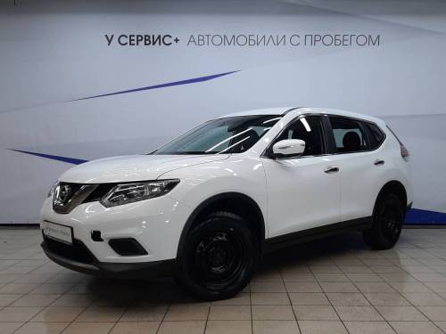 Белый Nissan X-Trail III