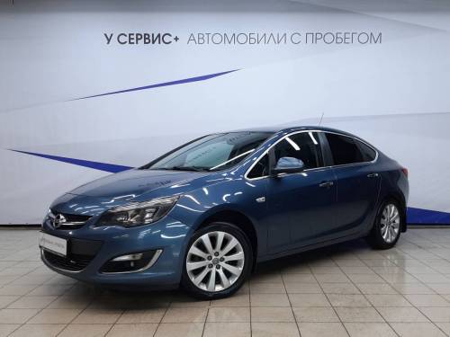 Синий Opel Astra J Рестайлинг