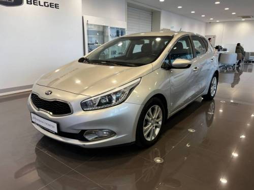 Серебряный Kia Ceed II