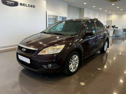 Фиолетовый Ford Focus II Рестайлинг