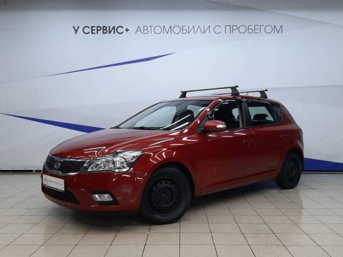 Красный Kia Ceed I Рестайлинг