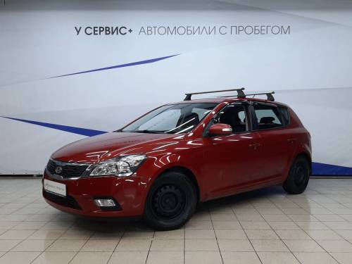 Красный Kia Ceed I Рестайлинг