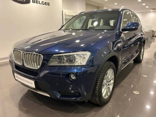 Синий BMW X3 II (F25)