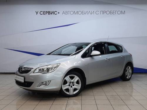 Серый Opel Astra J