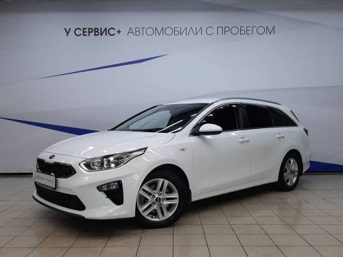 Белый Kia Ceed III
