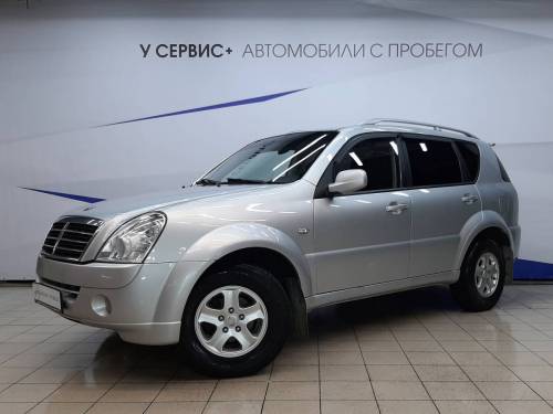Серебряный SsangYong Rexton II