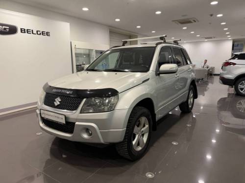 Серый Suzuki Grand Vitara II Рестайлинг