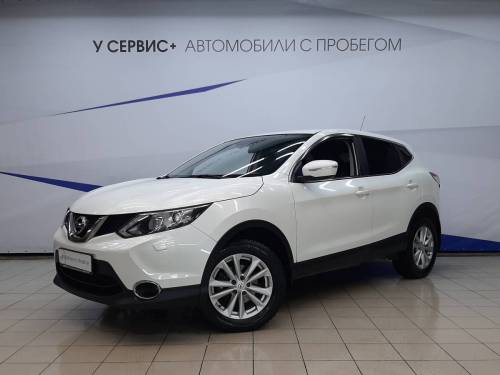 Белый Nissan Qashqai II