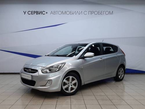 Серый Hyundai Solaris I