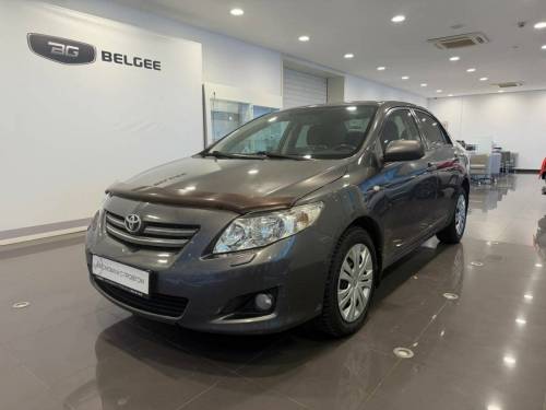 Серый Toyota Corolla X (E140