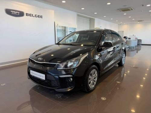 Черный Kia Rio IV