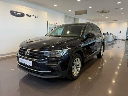 Черный Volkswagen Tiguan II Рестайлинг