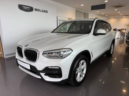 Белый BMW X3 III (G01)