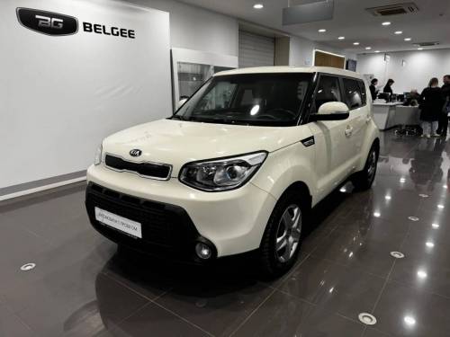 Бежевый Kia Soul II