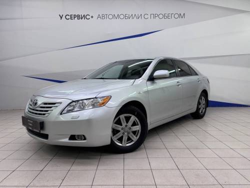 Серебряный Toyota Camry VI (XV40)