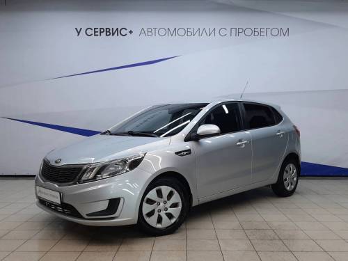 Серебряный Kia Rio III