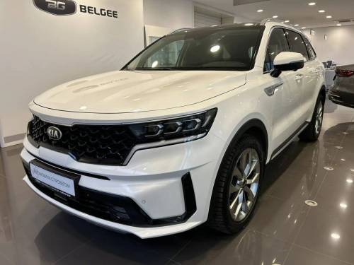 Белый Kia Sorento IV