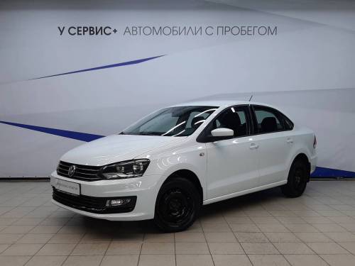 Белый Volkswagen Polo V Рестайлинг