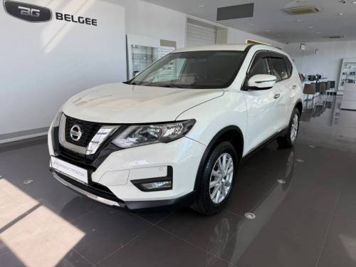 Белый Nissan X-Trail III Рестайлинг