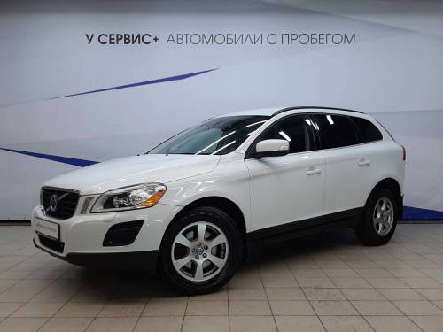 Белый Volvo XC60 I