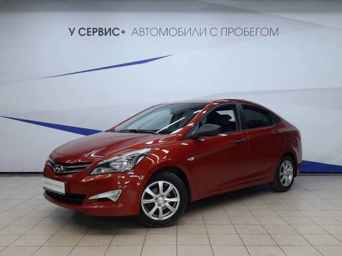 Красный Hyundai Solaris I Рестайлинг