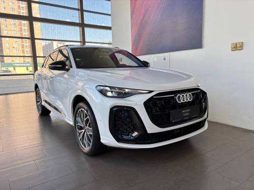Белый Audi Q5 III (GU)
