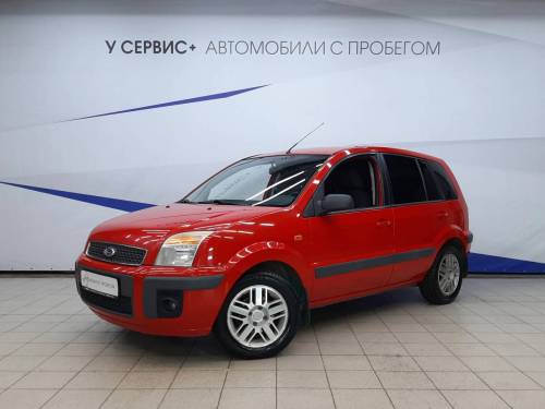 Красный Ford Fusion I Рестайлинг