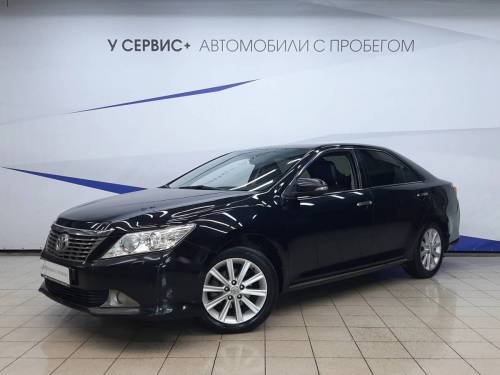 Черный Toyota Camry VII (XV50)