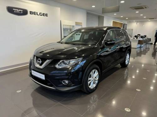 Черный Nissan X-Trail III