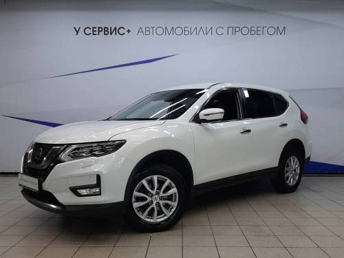 Белый Nissan X-Trail III Рестайлинг