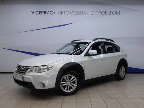 Белый Subaru Impreza III