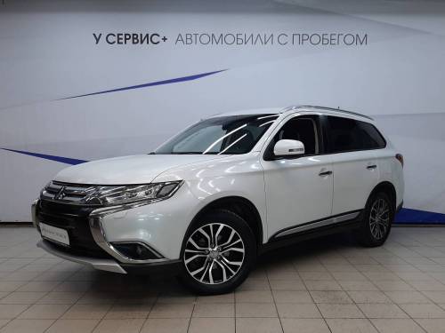 Белый Mitsubishi Outlander III Рестайлинг 2