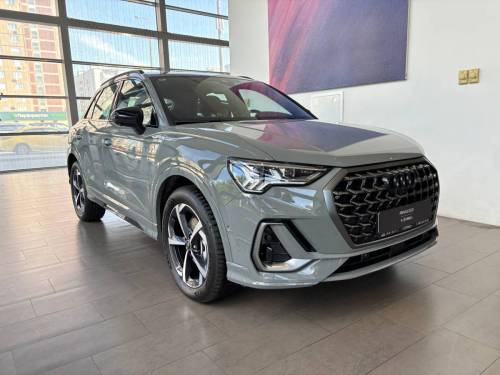 Серый Audi Q3 II (F3)