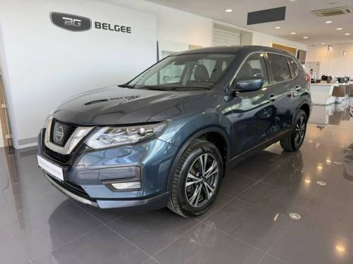 Синий Nissan X-Trail III Рестайлинг