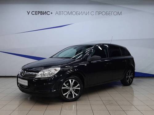 Черный Opel Astra H Рестайлинг