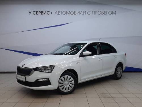 Белый Skoda Rapid II