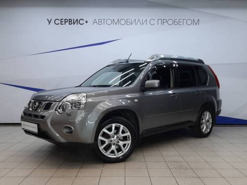 Серый Nissan X-Trail II Рестайлинг