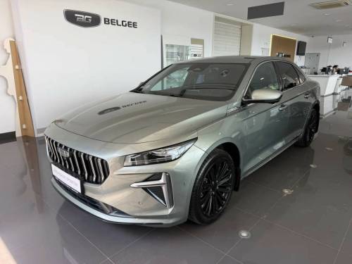 Зеленый Geely Preface I