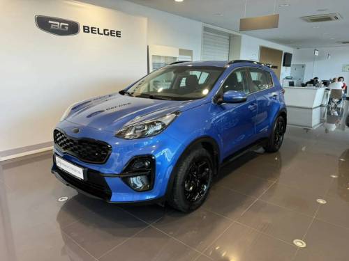 Синий Kia Sportage IV Рестайлинг