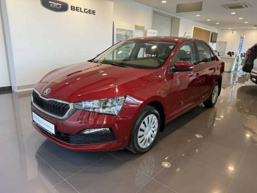 Красный Skoda Rapid II